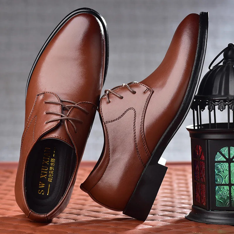 Zapatos de cuero de negocios