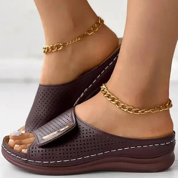 Joanna – Klasične Urbane Sandale