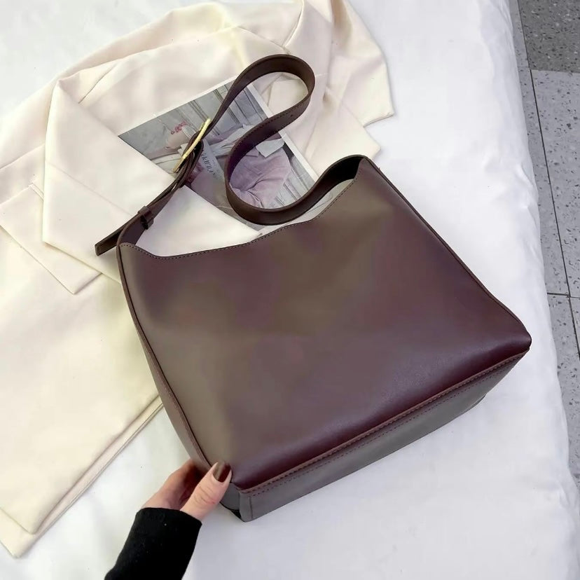 Amelie™ | Eleganten usnjen nahrbtnik