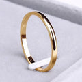 Anillo sencillo de oro y plata