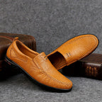 Elegantes mocasines de cuero