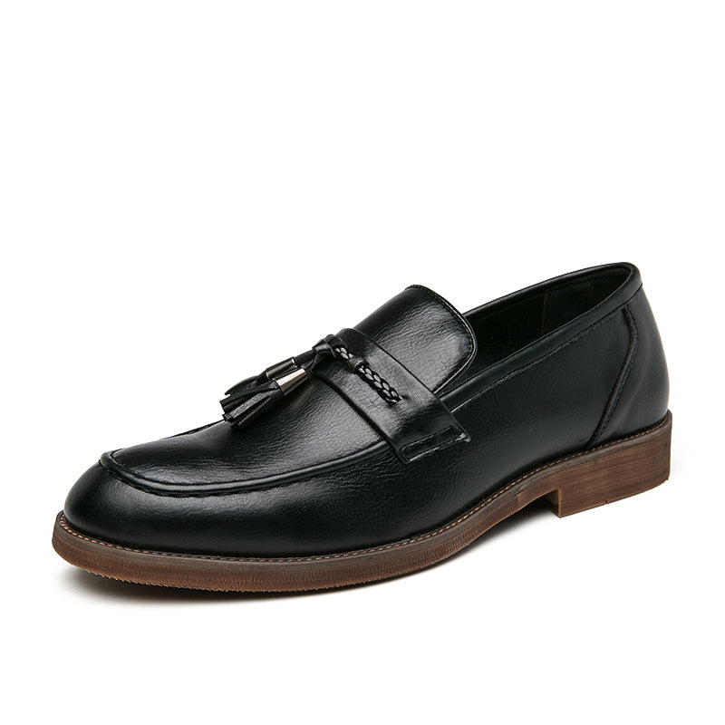 Mocasines de cuero con borlas