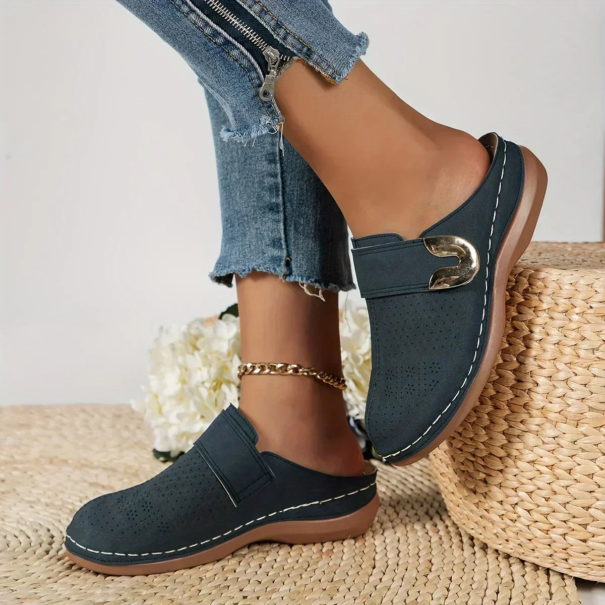 Marel - Chic in udobne sandale na peto