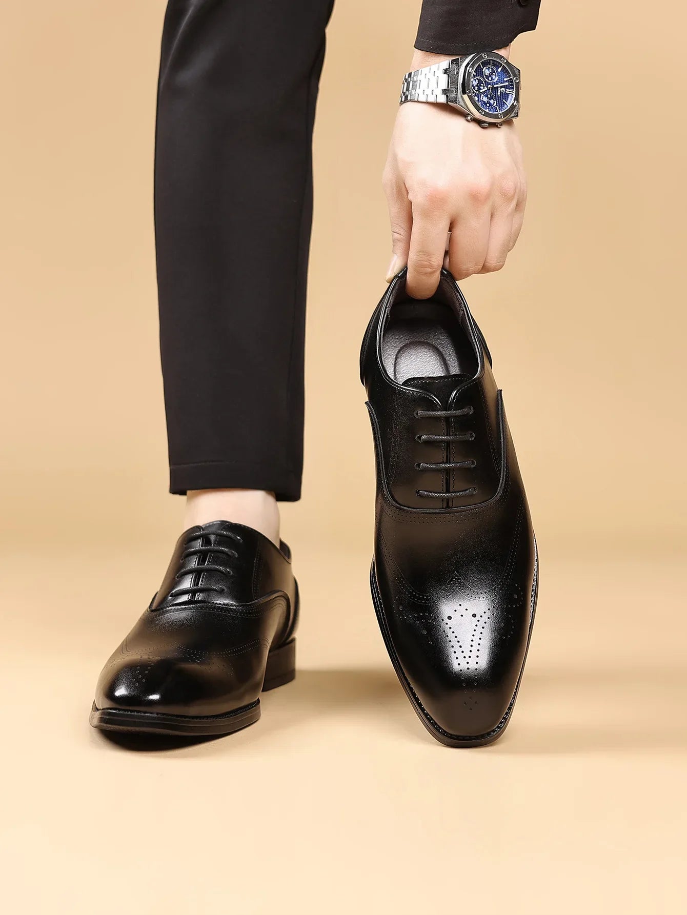 Zapatos de boda de cuero elegantes