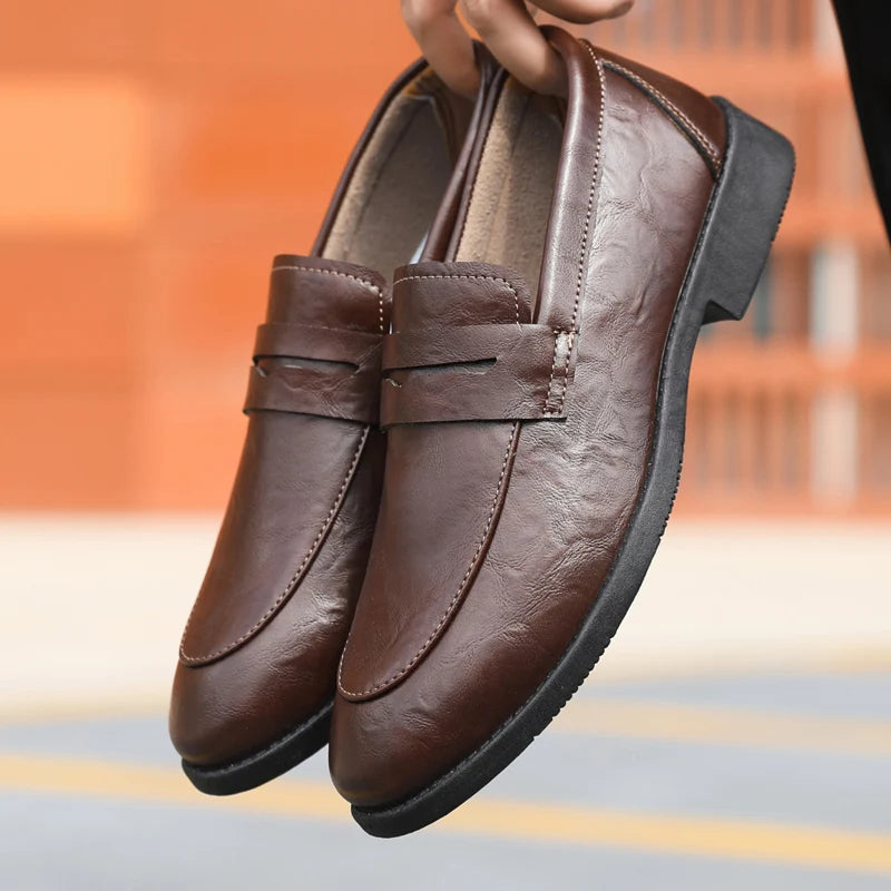 Mocasines de cuero elegantes