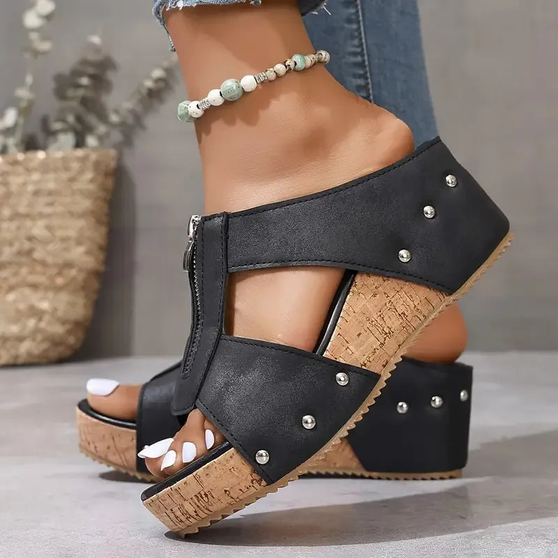 Gigi - Elegantne sandale na peto